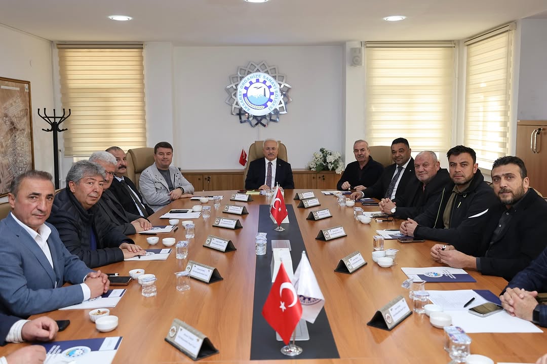 Aksaray Valisi Kumbuzoğlu, OSB Toplantılarında Üretim ve İstihdam Vurgusu Yaptı