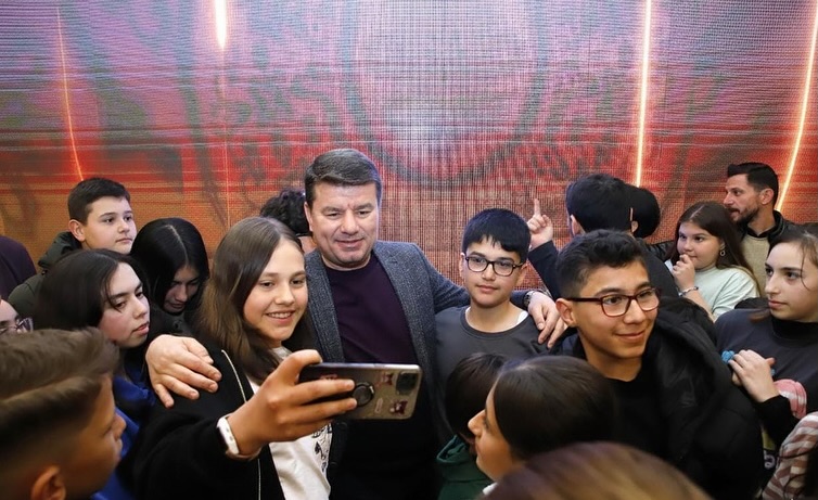 Aksaray'da 2500 Öğrenciye Ücretsiz Eğitim Desteği