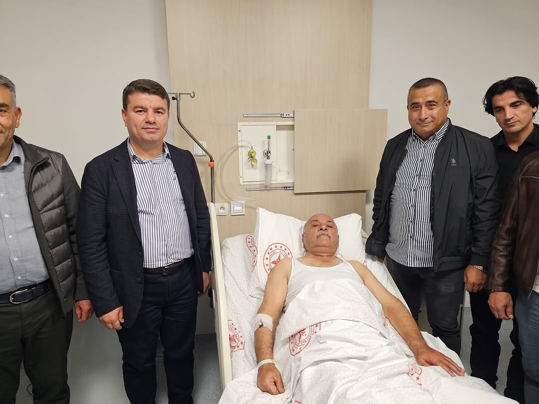 Aksaray Belediye Başkanı Evren Dinçer'den Topakkaya Belediye Başkanı Adem Baylan'a Ziyaret