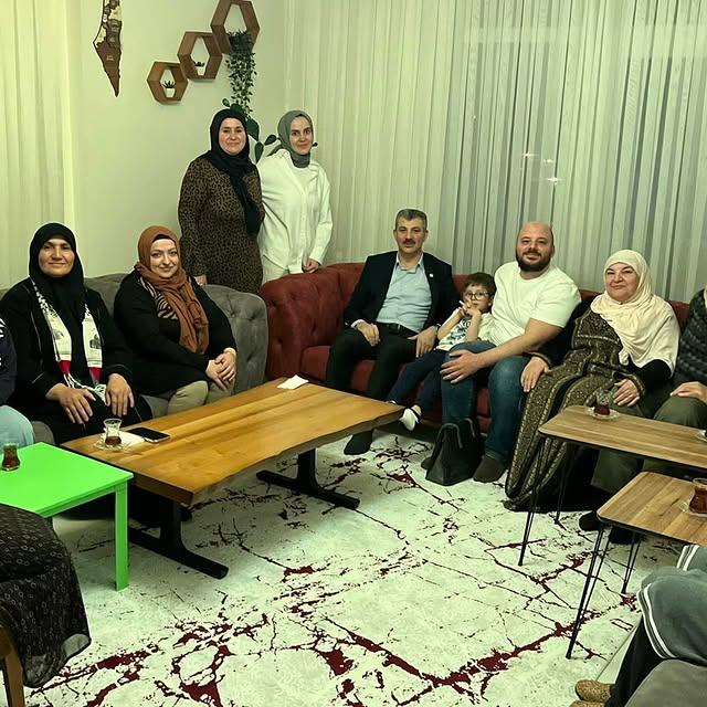 Aksaray Milletvekili Altınsoy, Gazzeli Aileyi Ziyaret Etti