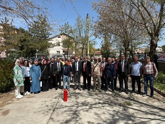 Aksaray'da Pansiyon ve Okul Personeline Yangın Eğitimi Verildi