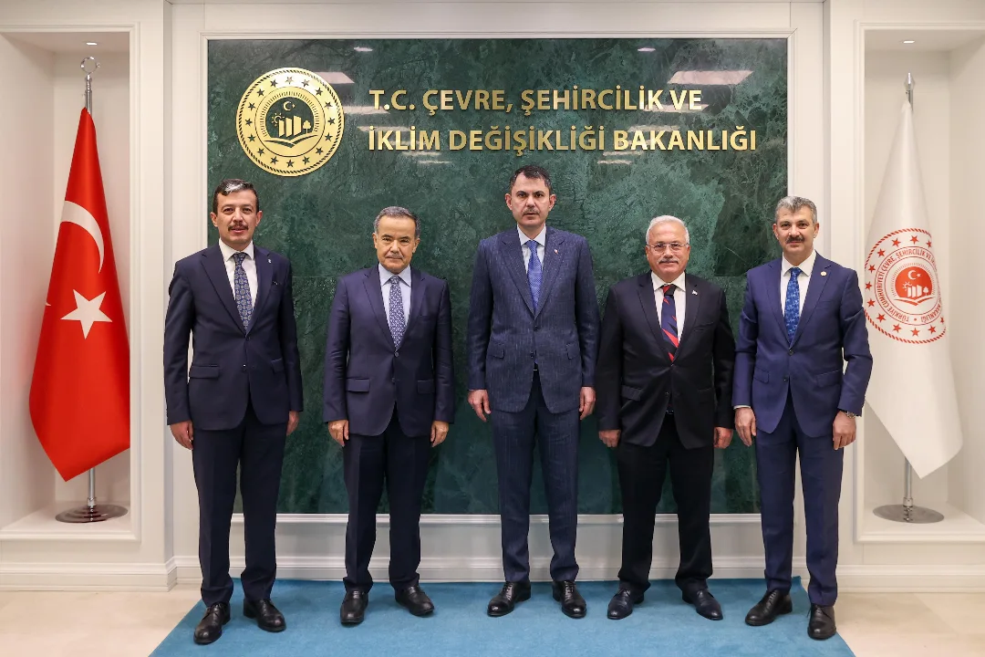 Aksaray AK Parti İl Başkanı Aktürk, Bakan Kurum'u Ziyaret Etti