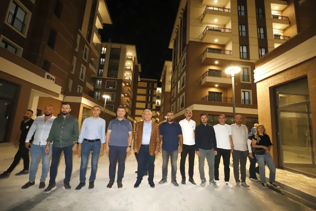 Aksaray'da Depreme Dayanıksız Binaların Yerine Modern Yaşam Alanı İnşası Başladı