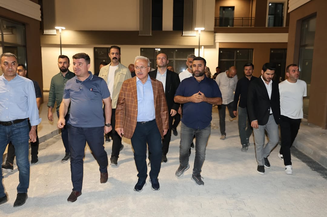 Aksaray Hamidiye Kentsel Dönüşüm Sahası’nda İnceleme: Vali Kumbuzoğlu Çalışmaları Yerinde Gördü