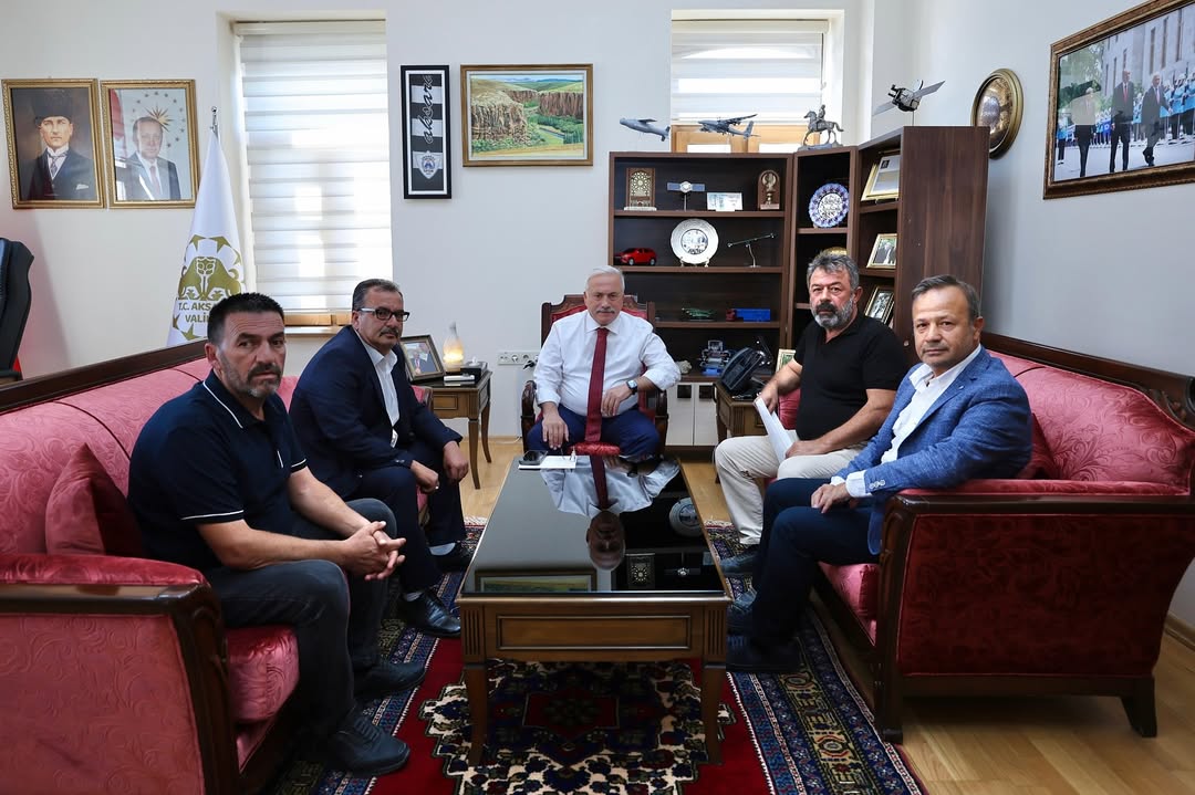 Aksaray Valisi Kumbuzoğlu, Belisırma Köyü Muhtarını Kabul Etti