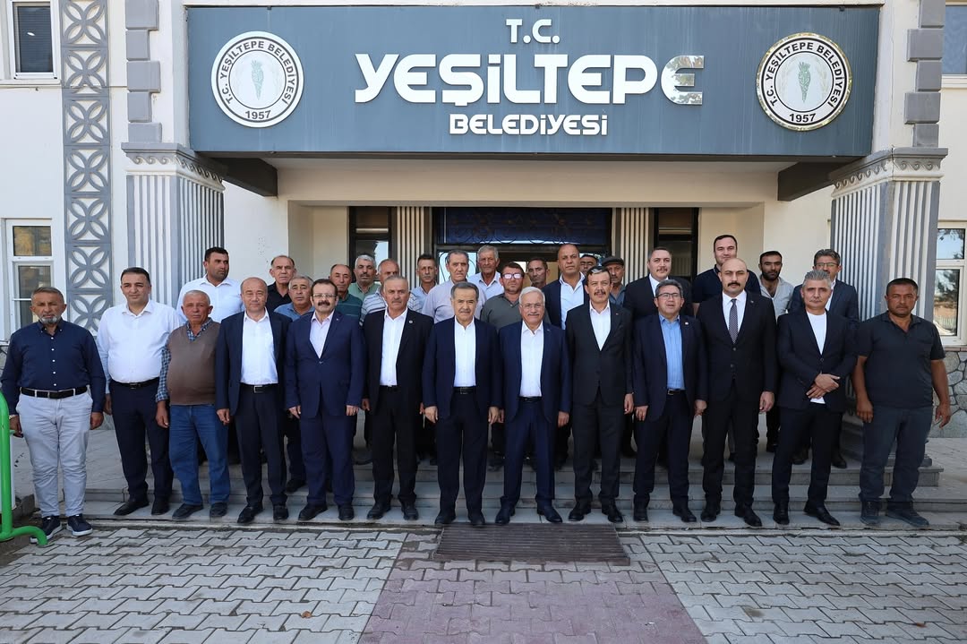 Aksaray Valisi Kumbuzoğlu Yeşiltepe Belediyesi'ni Ziyaret Etti