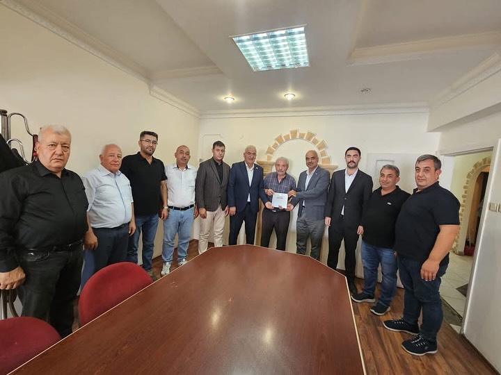 MHP Heyeti, Terörsüz Türkiye Buluşması Davetiyelerini İletmek Üzere Oda Başkanı Altınsoy'u Ziyaret Etti