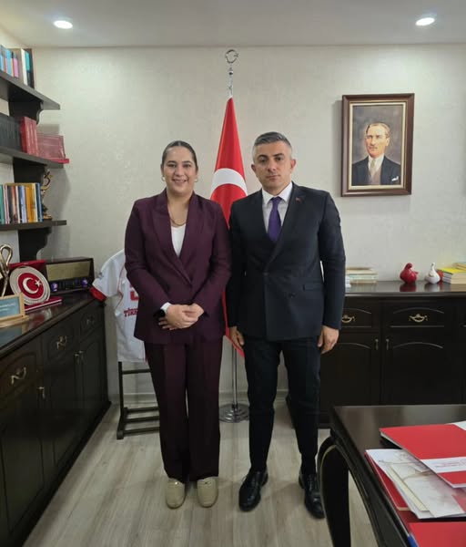 Lotus Voleybol Kulübü Başkanı Milli Eğitim Bakanlığı Destek Hizmetleri Genel Müdürü'nü Ziyaret Etti