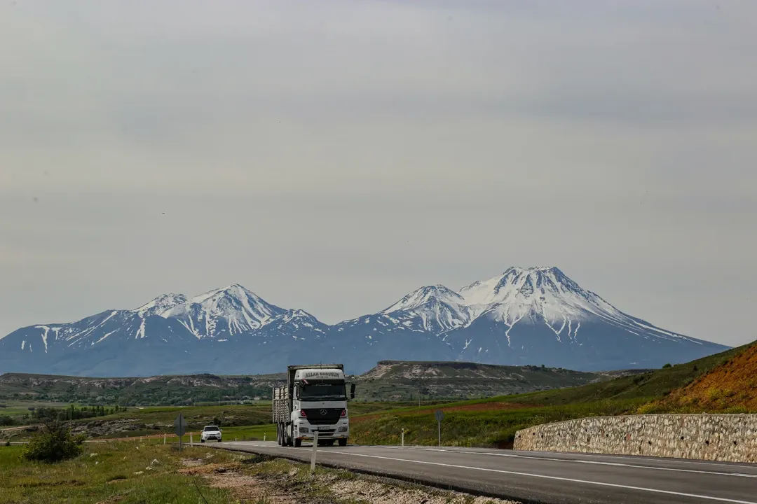 Aksaray Belediye Başkanı Evren Dinçer'den Hemşehrilerine Günaydın Mesajı