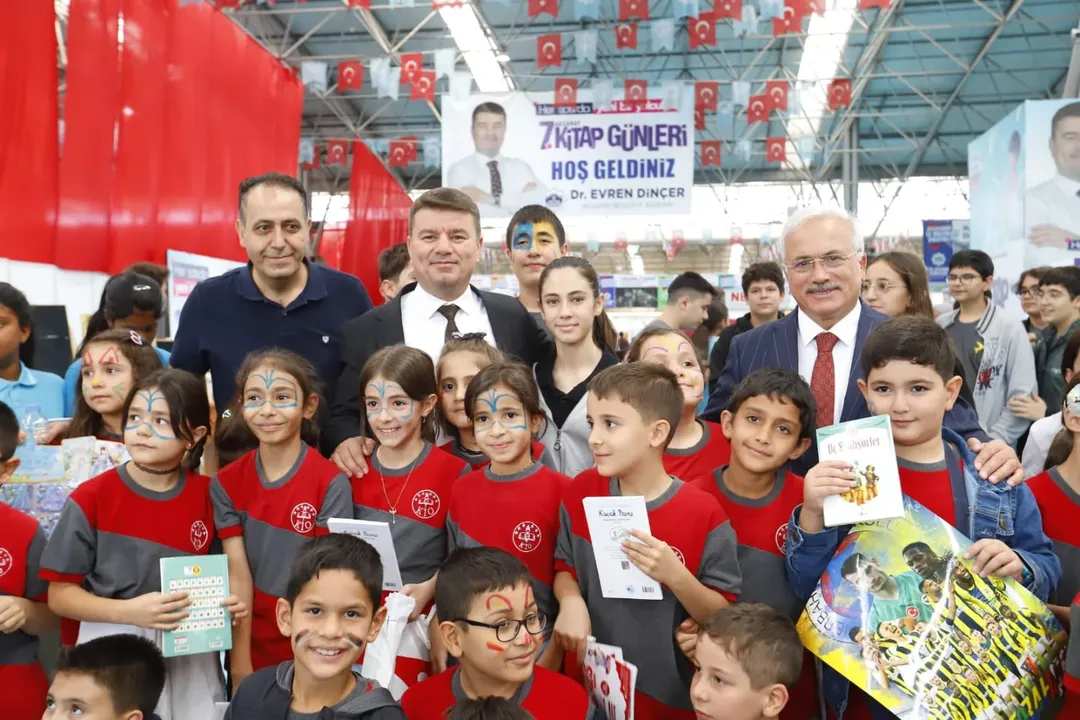 Aksaray'da 7. Geleneksel Kitap Günleri Başladı