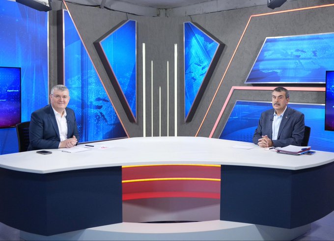 Aksaray İl Millî Eğitim Müdürü Metin Alpaslan, Bakan Tekin'in Kanal 7'deki Açıklamalarını Paylaştı