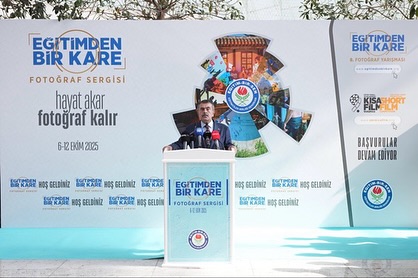 Aksaray'da Eğitim ve Dayanışma Temalı Fotoğraf Sergisi Açıldı