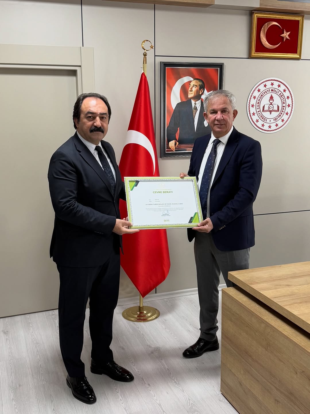 Aksaray'da Uluırmak MTAL, Çevre Beratı ile Ödüllendirildi