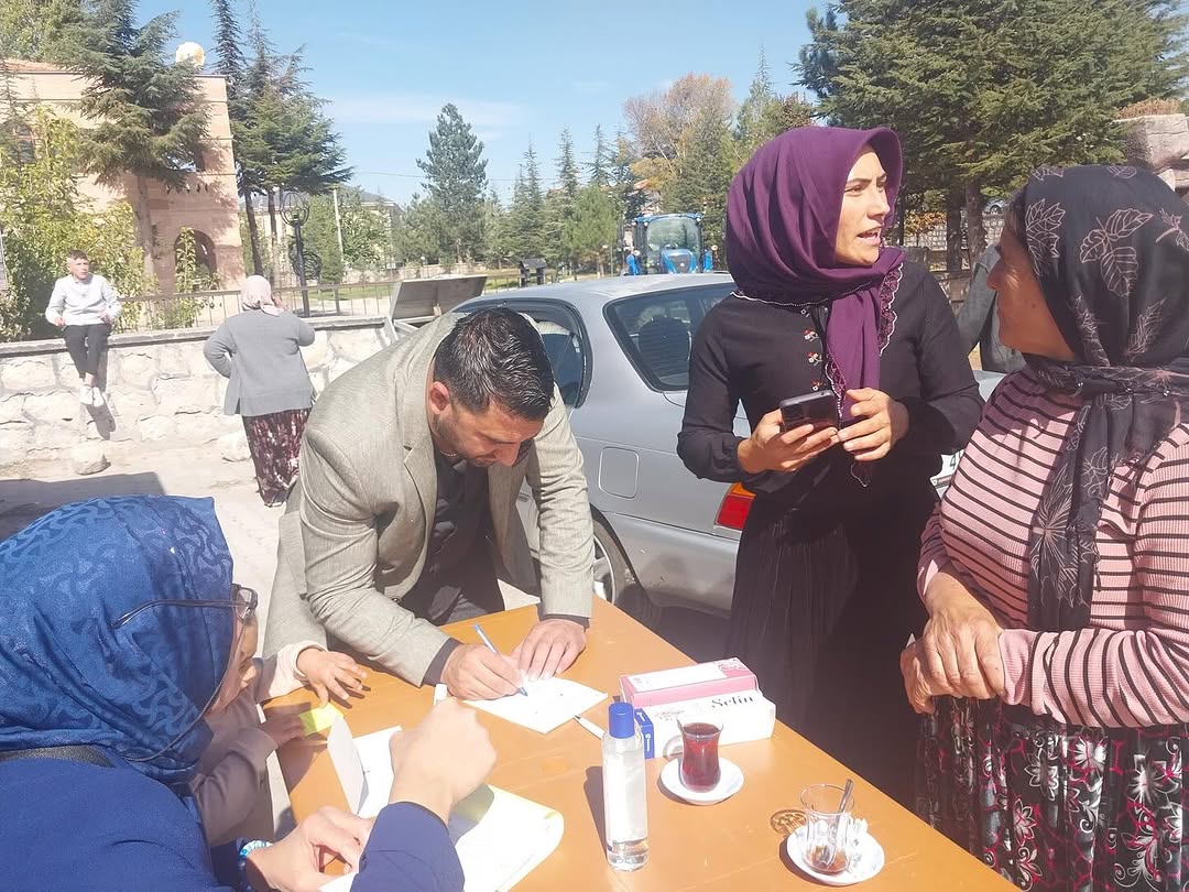AK Parti Aksaray, Selime Beldesi'nde Yeni Üye Kaydı Çalışmalarına Başladı