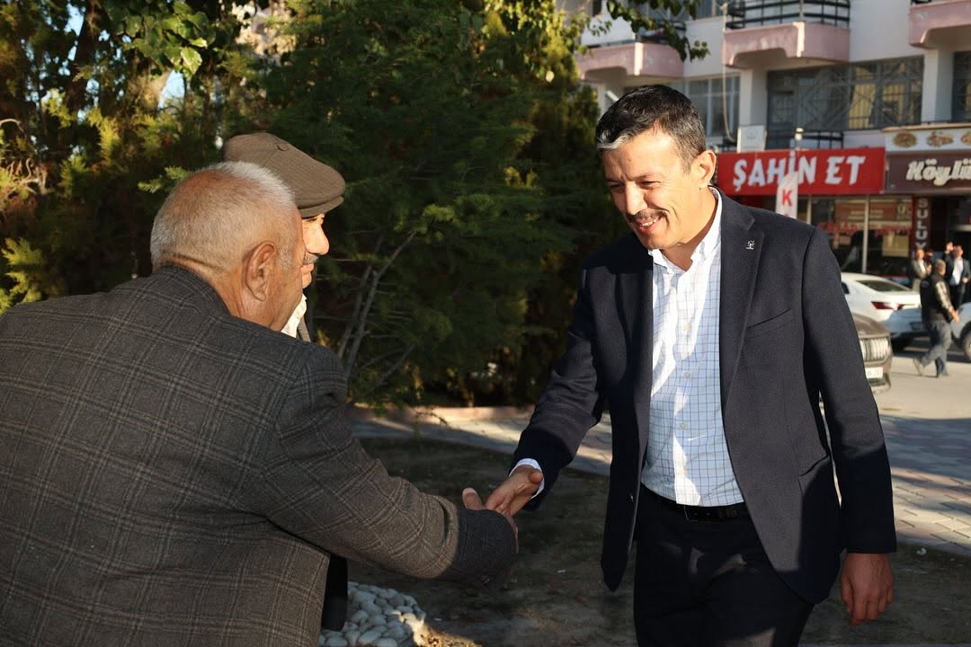 Sultanhanı'nda AK Parti Teşkilatı Vatandaşlarla Buluştu