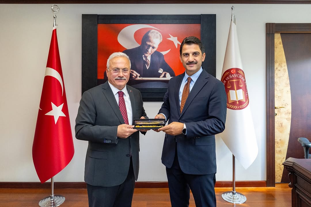 Aksaray Valisi Kumbuzoğlu, HSK Birinci Daire Başkanı Turan Kuloğlu'nu Ziyaret Etti