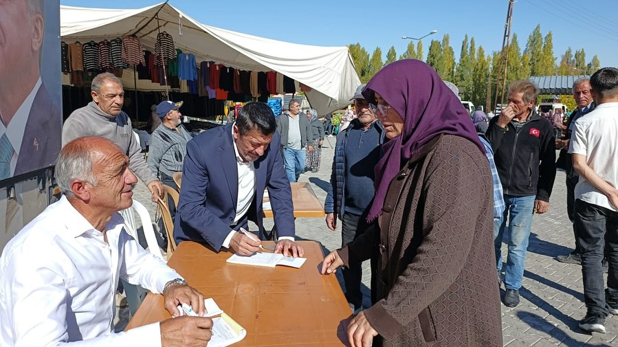 AK Parti Aksaray, Helvadere'de Yeni Üye Kayıt Çalışmalarına Başladı