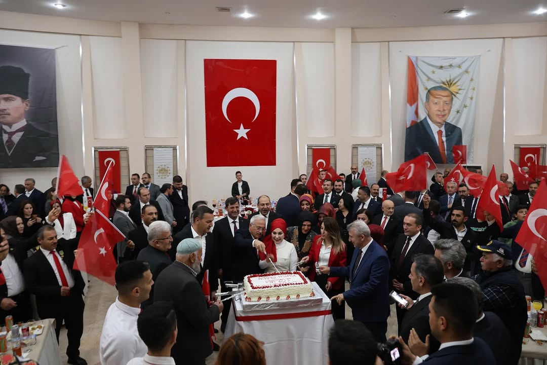 Aksaray'da 29 Ekim Cumhuriyet Bayramı Kabul Töreni Gerçekleştirildi