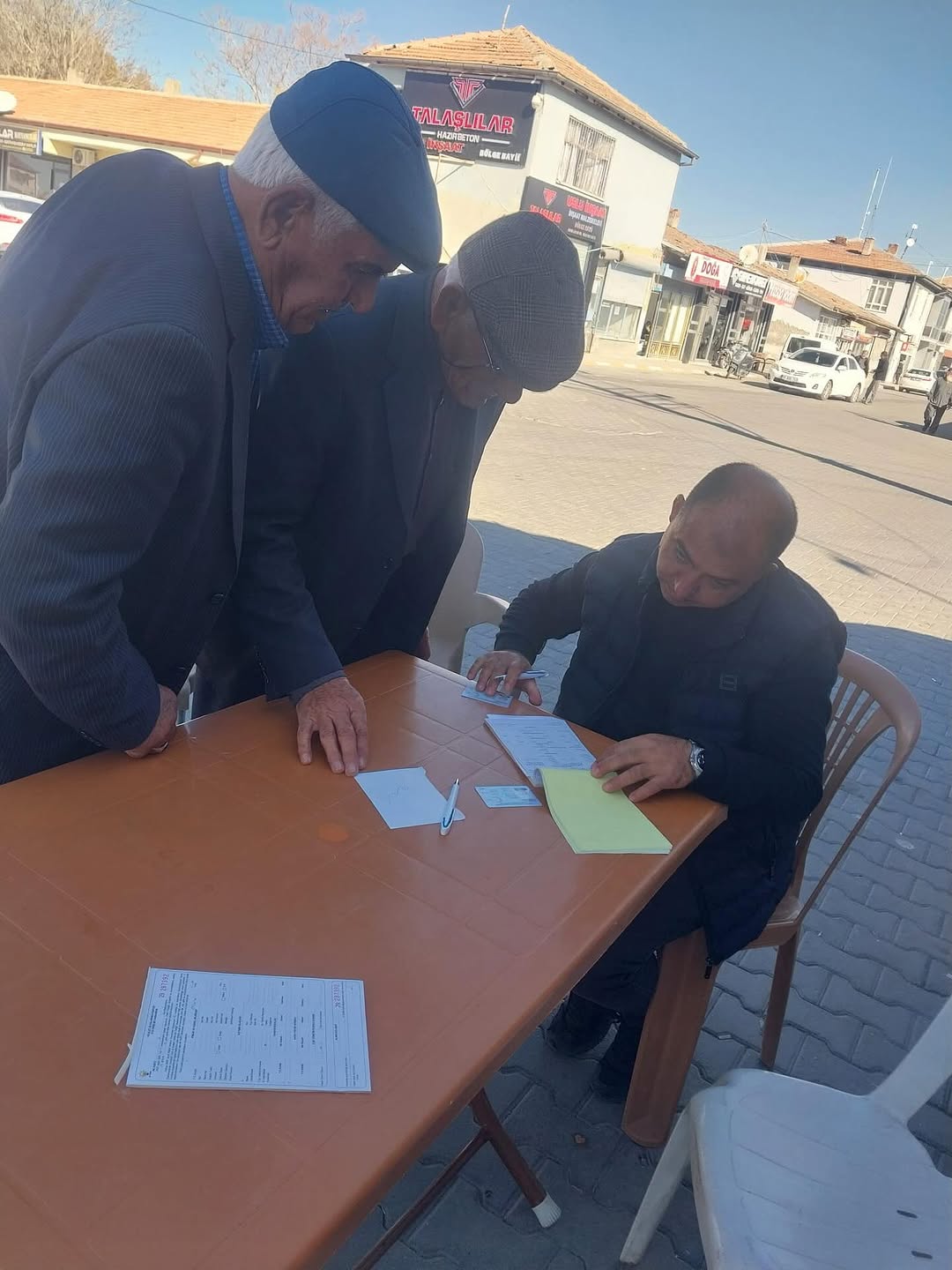 AK Parti Aksaray İl Başkanı Hamza Aktürk, Yenikent'te Vatandaşlarla Buluştu