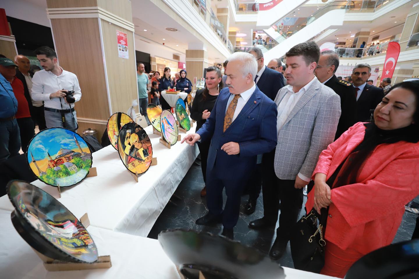Aksaray’da Kader Mahkumlarının El Eserleri Sergileniyor