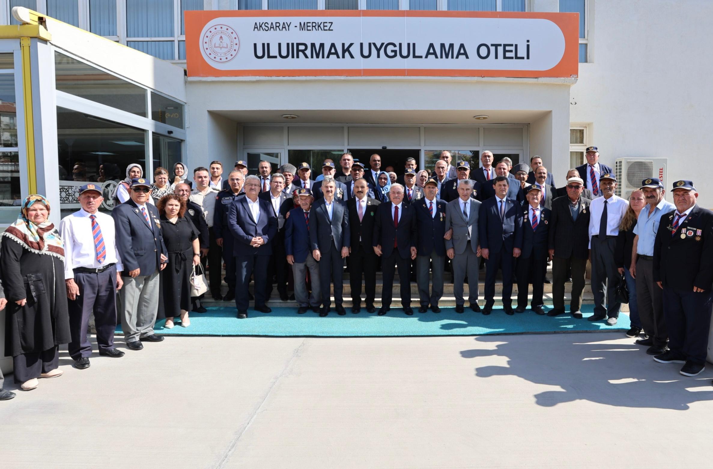 -Aksaray Valisi Mehmet Ali Kumbuzoğlu Gaziler ve Aileleri ile buluştu