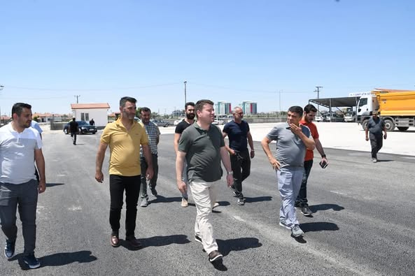 AKSARAY BELEDİYESİ’NDEN KIŞA HAZIRLIK: ŞEHİR, GÜÇLÜ ALTYAPISIYLA YAĞIŞLARA KARŞI HAZIR