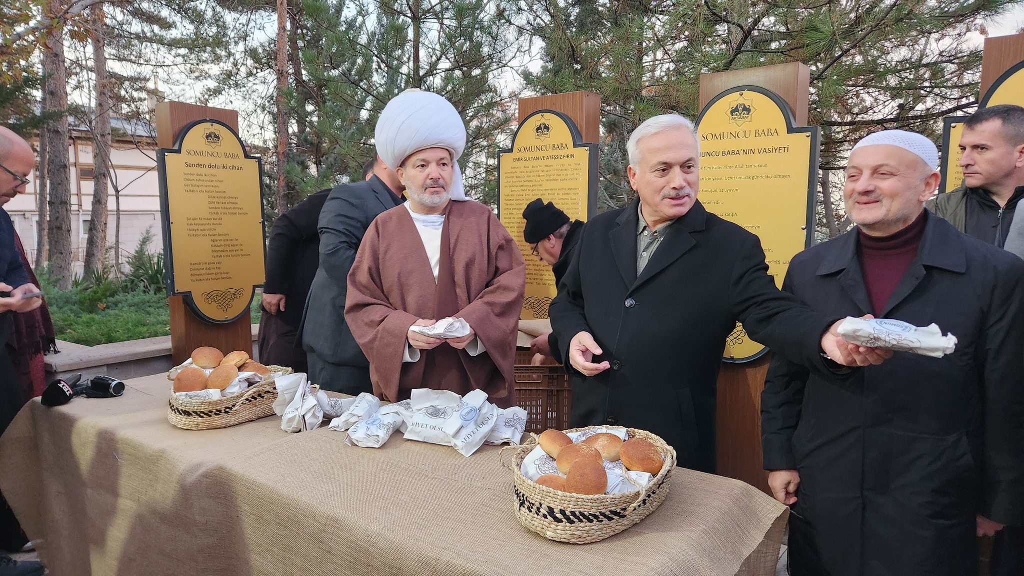 SOMUNCU BABA ANMA PROGRAMI SABAH NAMAZIYLA BAŞLADI