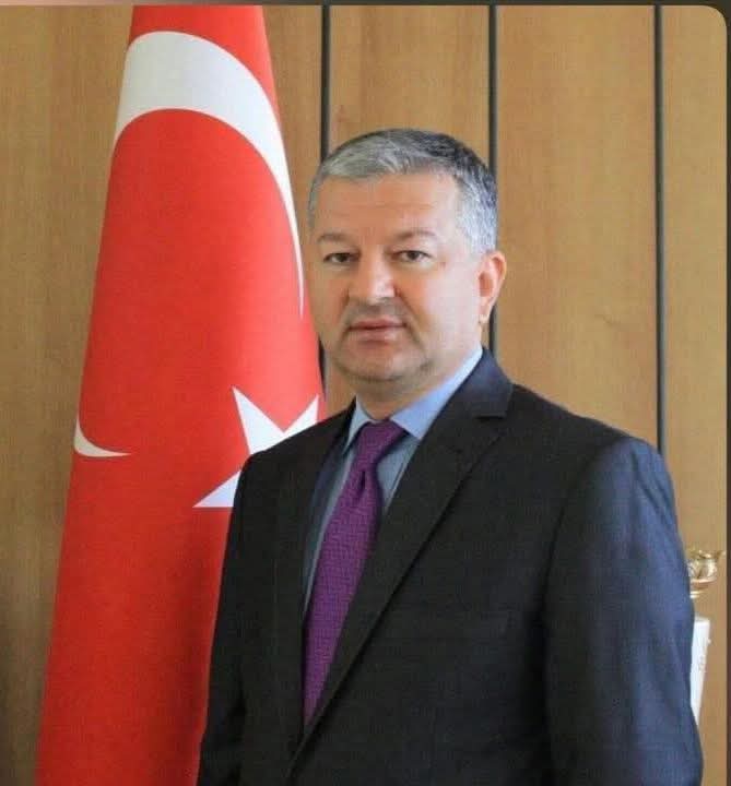 Aksaray Valisi Murat Duru’dan Anlamlı Çağrı: “Çiçek Yerine Eğitime Destek”