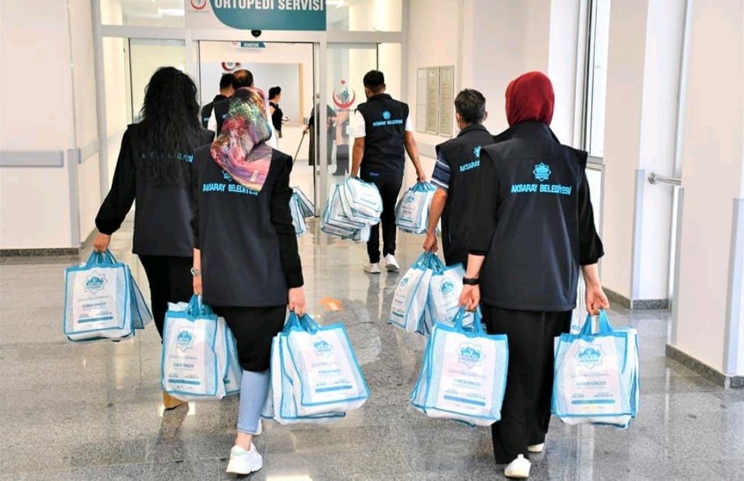 AKSARAY EĞİTİM VE ARAŞTIRMA HASTANESİNDE 3 BİN 335 HASTANIN KAPISI ÇALINDI, YALNIZ OLMADIKLARI HİSSETTİRİLDİ