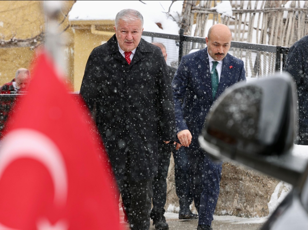 Aksaray Valisi Murat Duru Şehit Ailesi ve Gazileri Ziyaret Etti