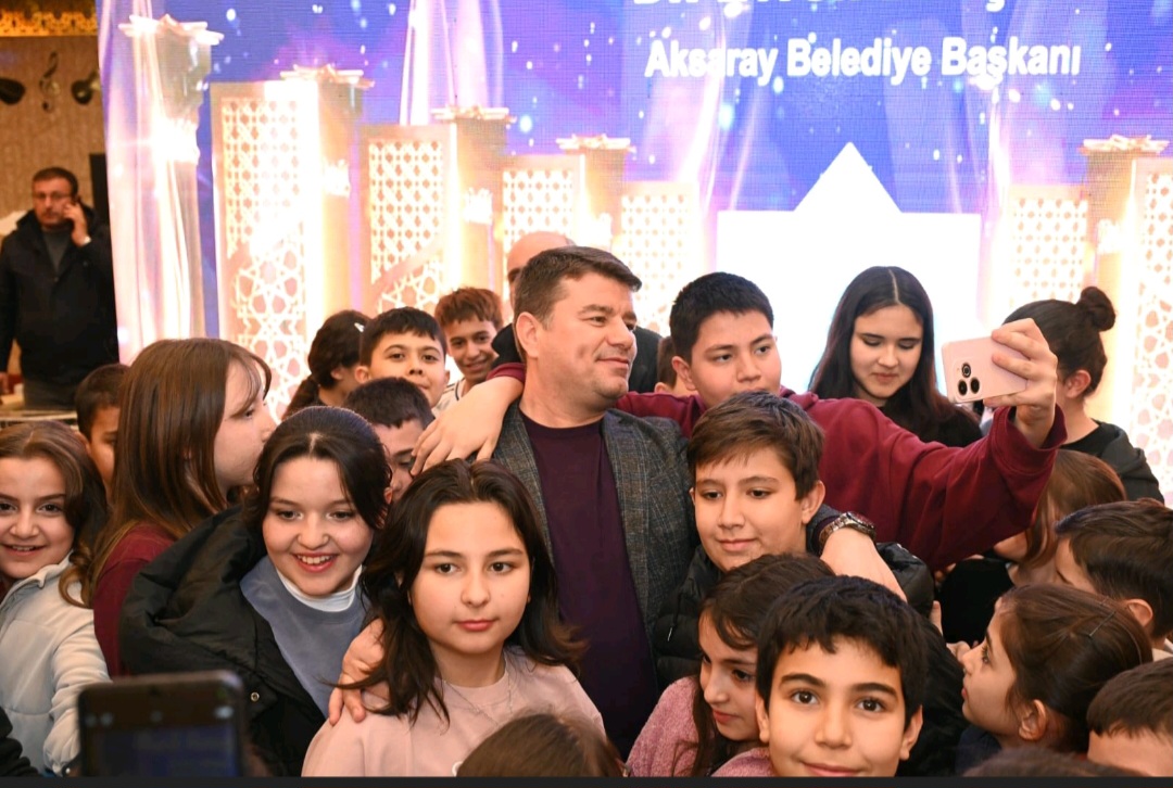 BAŞKAN DİNÇER, RAMAZAN’DA GÖNÜL SOFRALARINDA VATANDAŞLARLA BULUŞUYOR