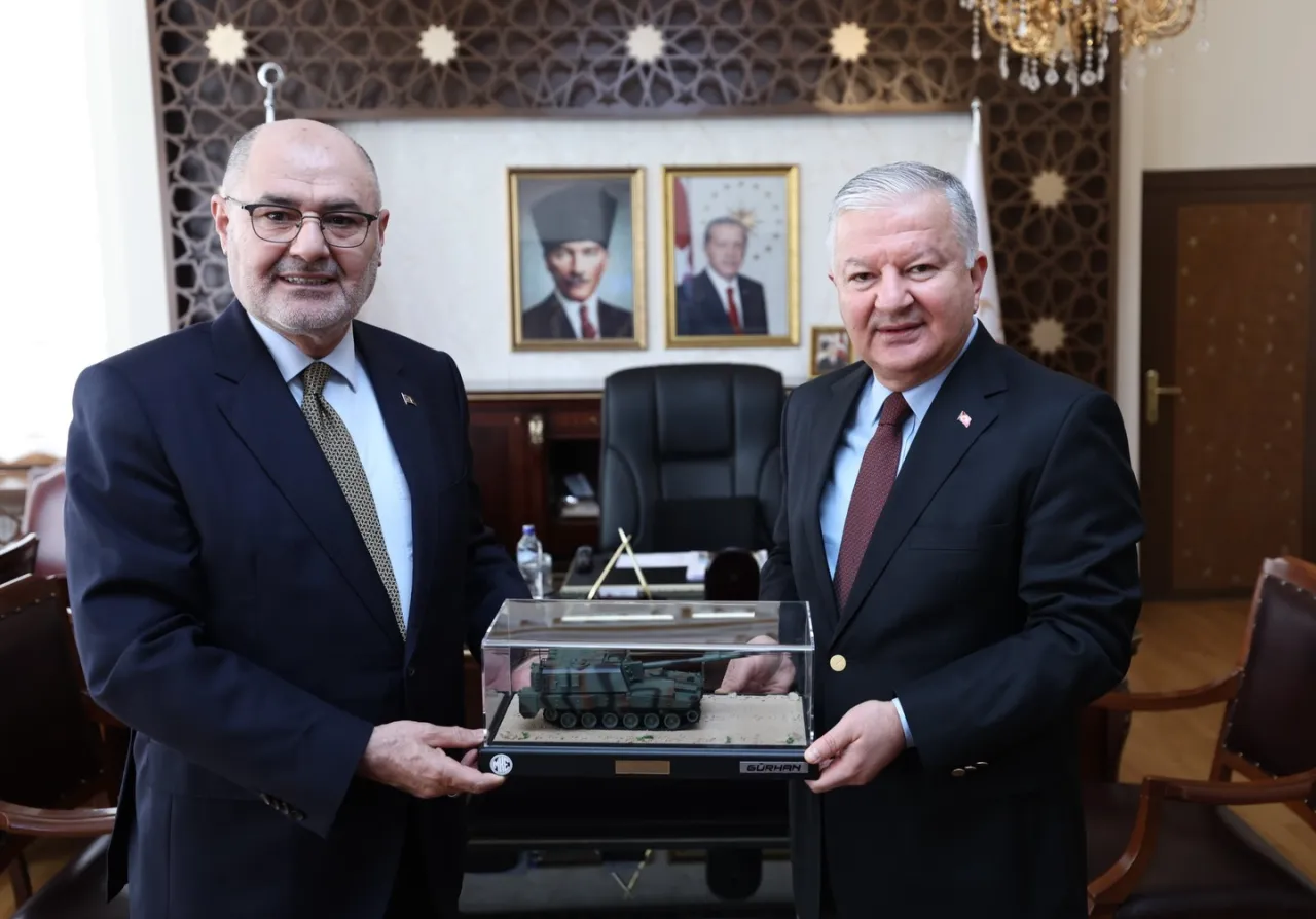 Milli Savunma Bakan Yardımcısı Kavaklıoğlu, Aksaray Valisi Duru'yu Ziyaret Etti
