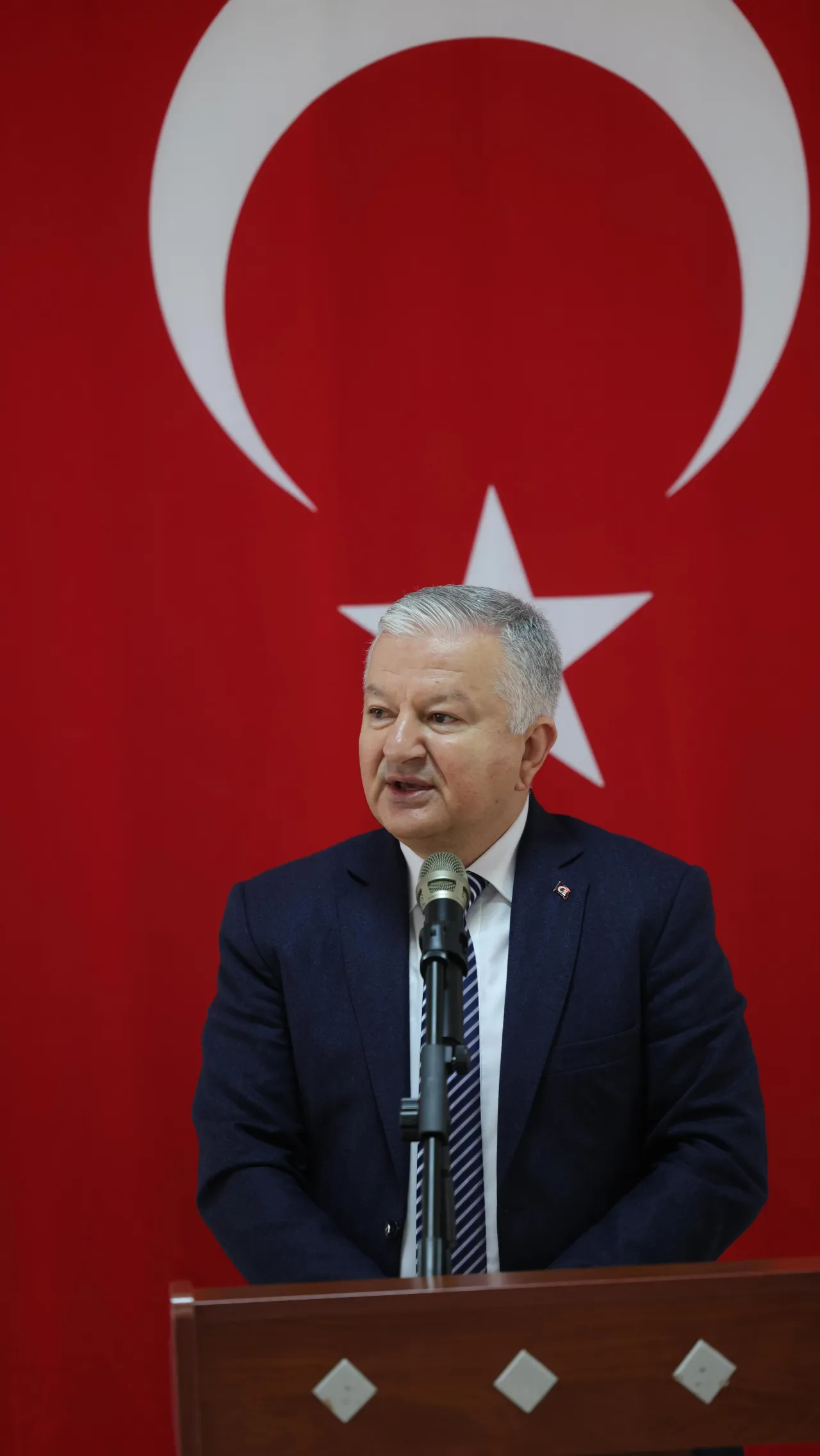Aksaray Valisi Duru, Bayram Sevincini Tüm Şehirle Paylaştı