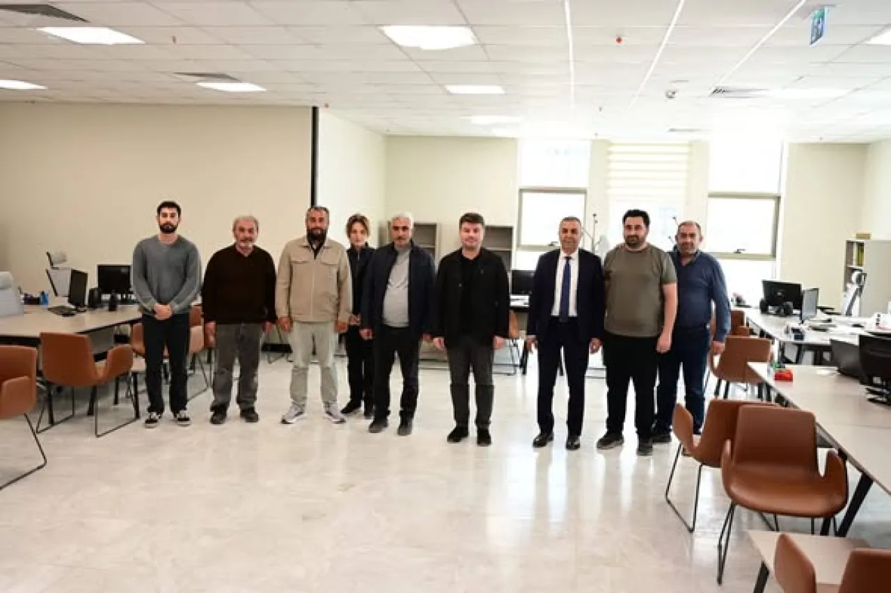 Aksaray'da Yeni Belediye Hizmet Binası'na Taşınma Süreci Başladı