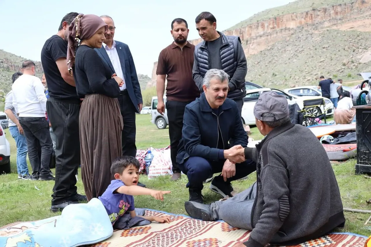 Aksaray'da Hıdırellez Şenliği Coşkusu