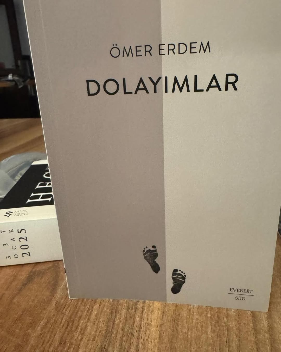 Şair Ömer Erdem'den Zaman ve Mekan Üzerine Etkileyici Dizeler