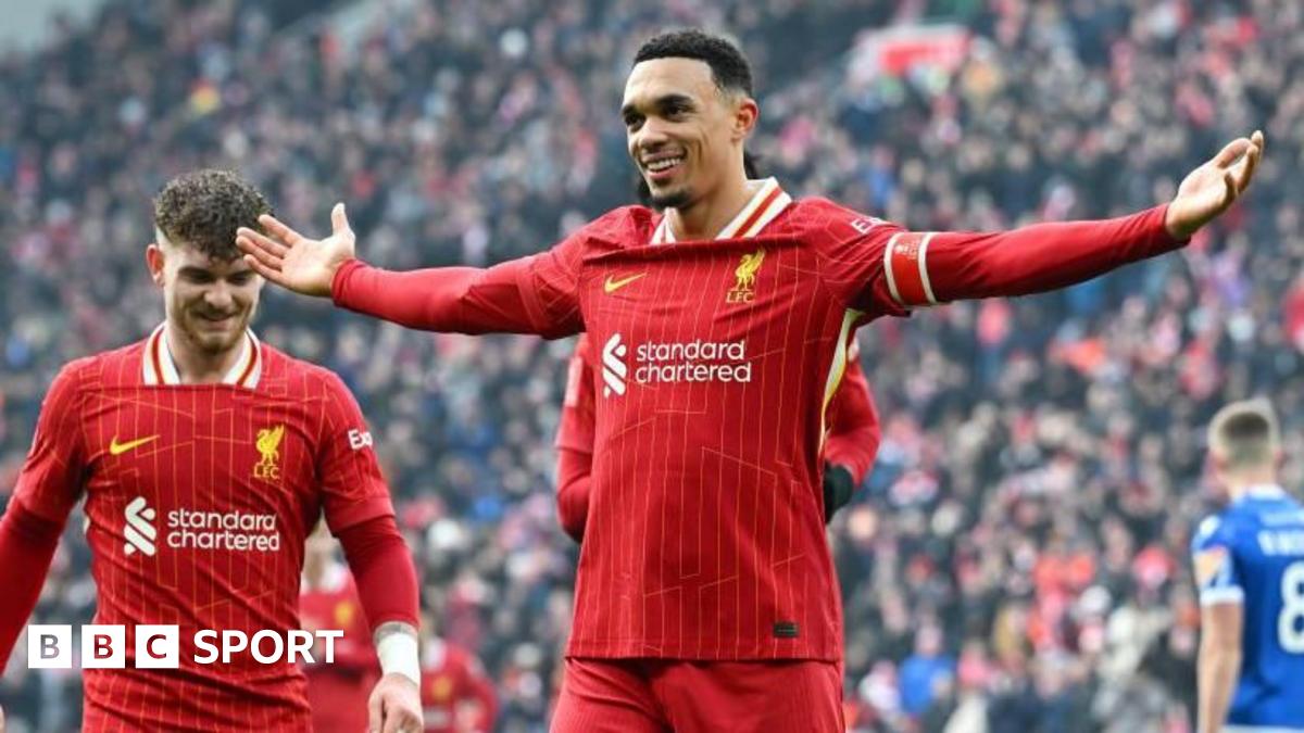 Trent Alexander-Arnold Tepkisiyle Takdir Topladı