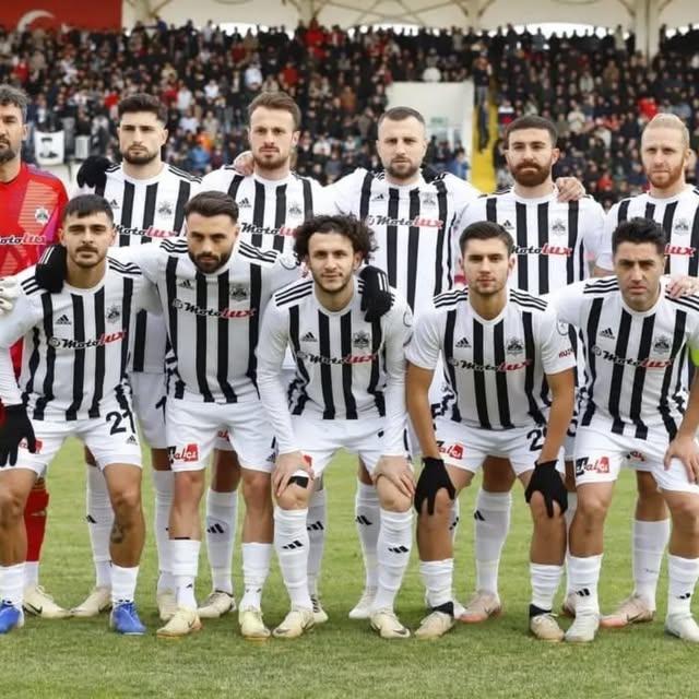 Aksarayspor'un Yenilgisi Yok, Taraftarından Tam Destek