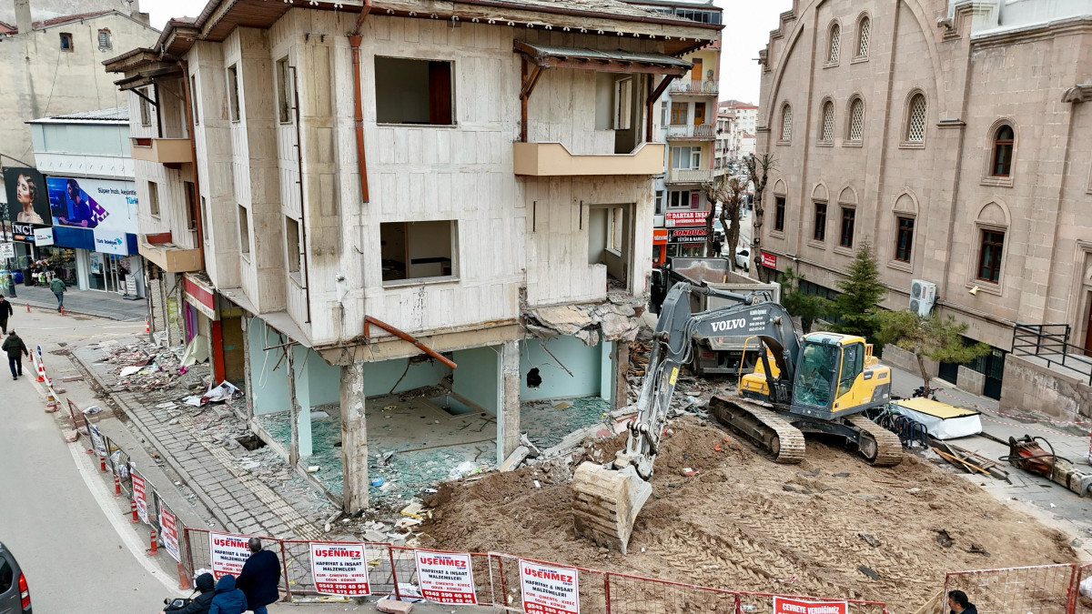 Aksaray'da Kentsel Dönüşüm İle Daha Güvenli ve Modern Şehir Hedefi