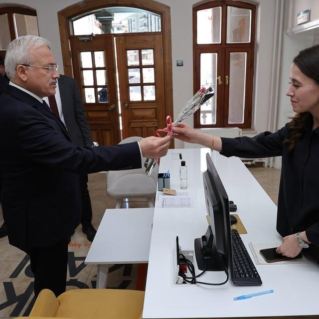 Aksaray Valisi'nden 8 Mart Dünya Kadınlar Günü Kutlaması