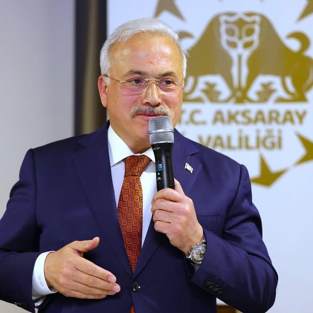 Aksaray Valisi Mehmet Ali Kumbuzoğlu'ndan 8 Mart Dünya Kadınlar Günü Kutlaması