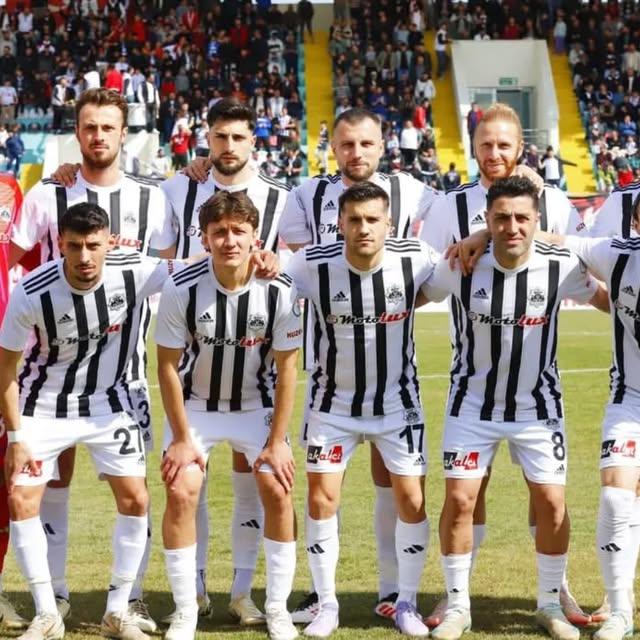 Aksarayspor'un Başarısı Kutlandı