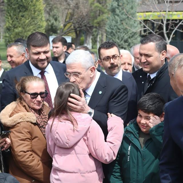 Aksaray Milletvekili Yaldır, TÜYAP Tarım Fuarı'nda Üreticiyle Buluştu