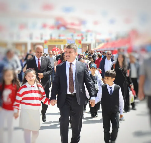 Aksaray Belediye Başkanı Dinçer'den Hemşehrilerine Hayırlı Haftalar Mesajı
