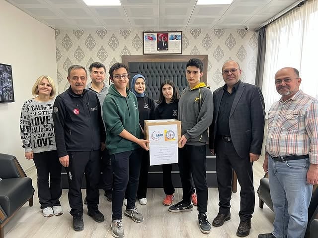 Aksaray'daki Liseler, Deprem Bölgesi Okullarına Kitap Bağışıyla Destek Veriyor