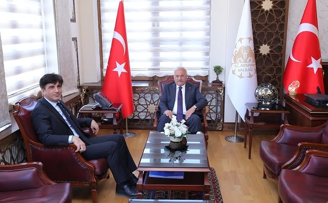 Aksaray Valisi Kumbuzoğlu, KOP Başkanı Karakoyunlu'yu Kabul Etti