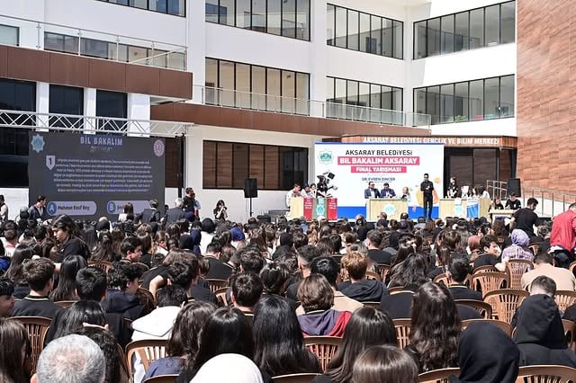 Aksaray'da Bilgi ve Sanat Yarışmaları Final Coşkusu