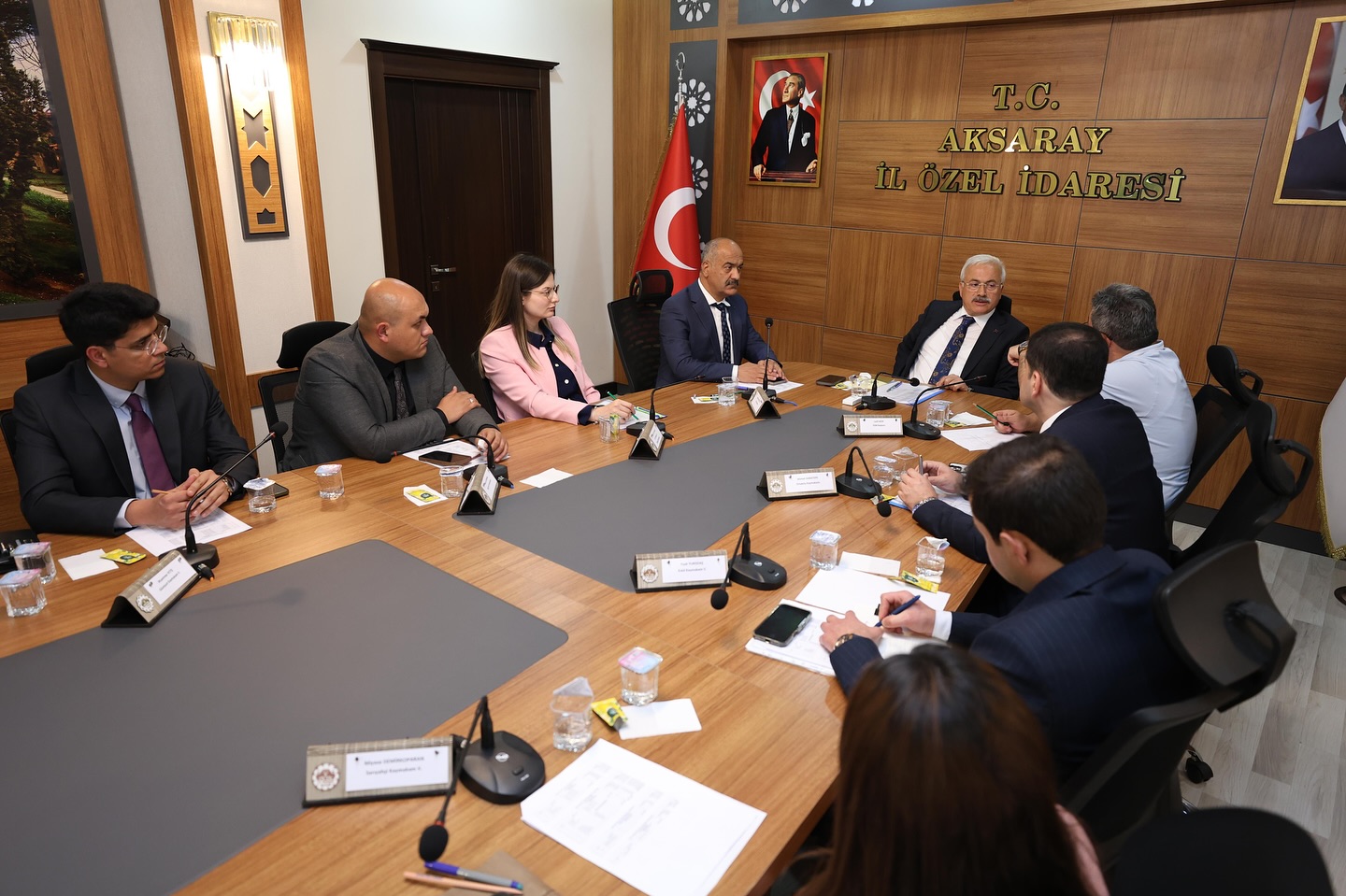 Aksaray KöyDES İl Tahsisat Komisyonu Toplantısı Valimiz Kumbuzoğlu Başkanlığında Yapıldı