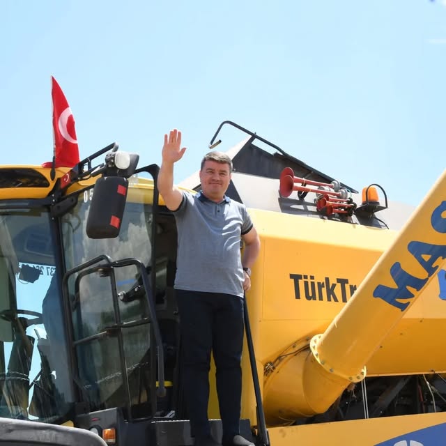 Aksaray'da Hasat Zamanı Başladı: Başkan Dinçer Çiftçilere Bereket Diledi