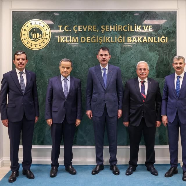AK Parti Aksaray Milletvekili Aydoğdu, Bakan Kurum'u Ziyaret Etti